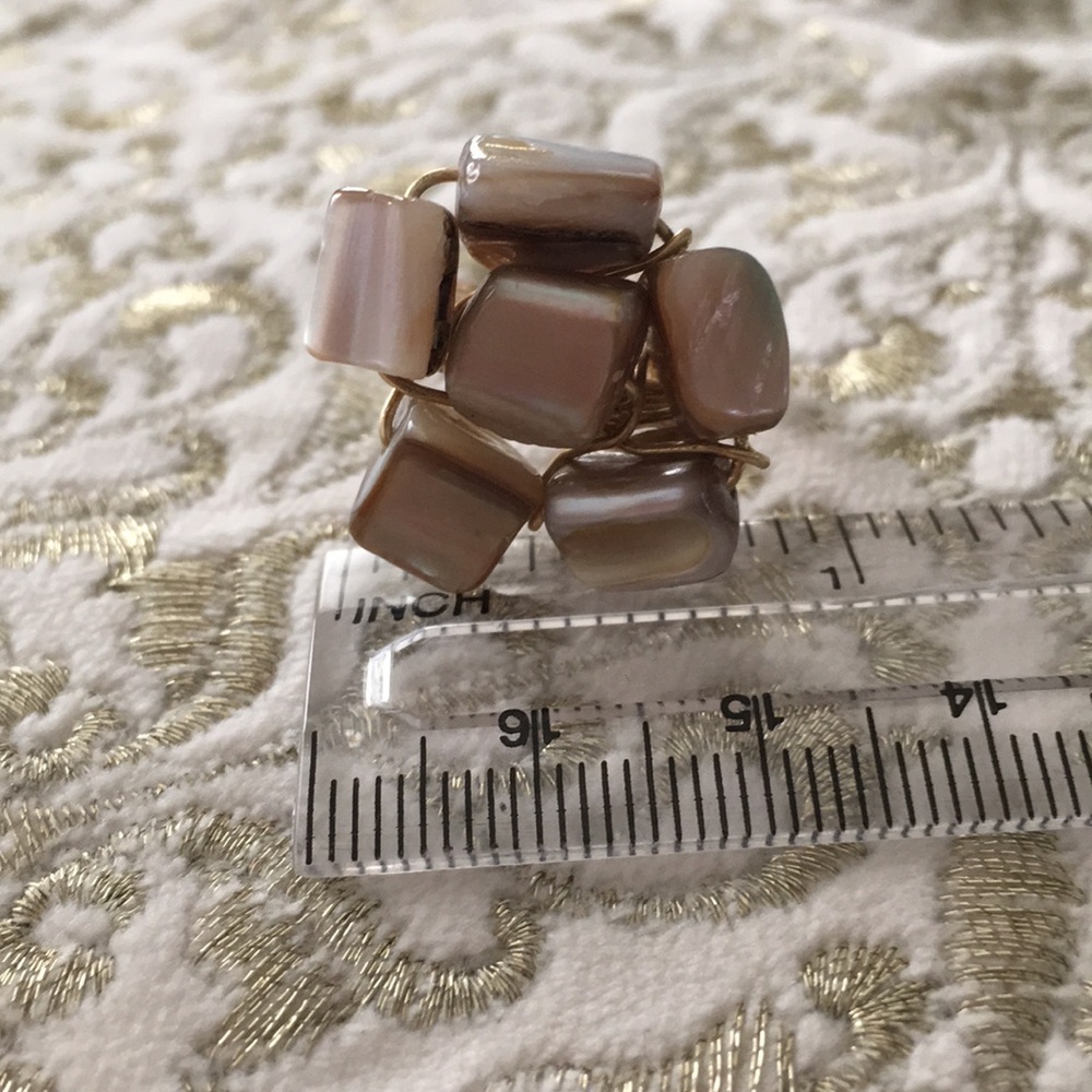 Wire Wrapped Ring With Shells. - image 8